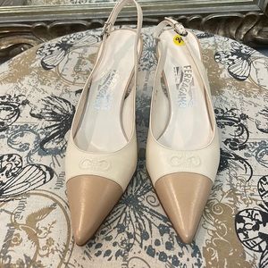 NEW Ferragamo 2 Tone Slingback Heels